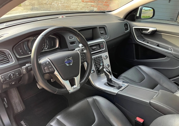 Volvo S60 cena 65500 przebieg: 104000, rok produkcji 2017 z Lublin małe 497